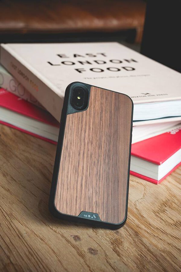 mous-case-walnut